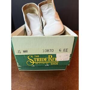 Vintage Stride Rite Baby Shoes in Original Box